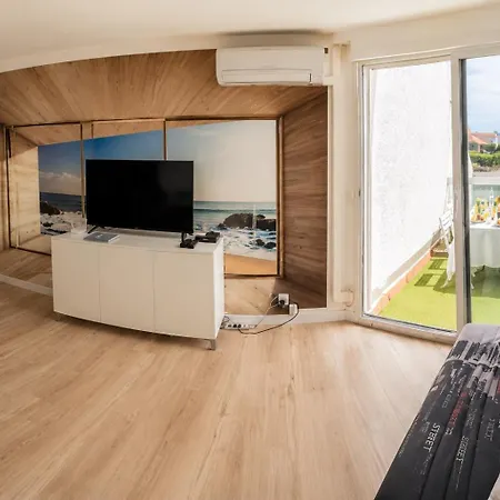 Le Grand Bleu - Vue - Acces - Parking -clim -wifi *